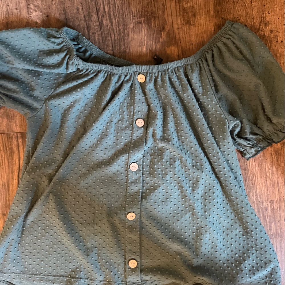 Short sleeve juniors top